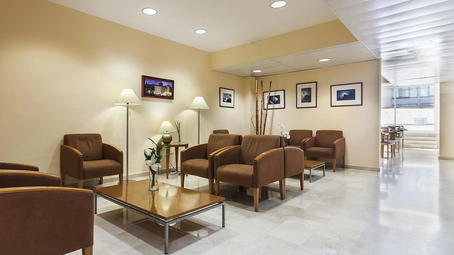 Chic & Basic Lemon Boutique Hotel Barcelona