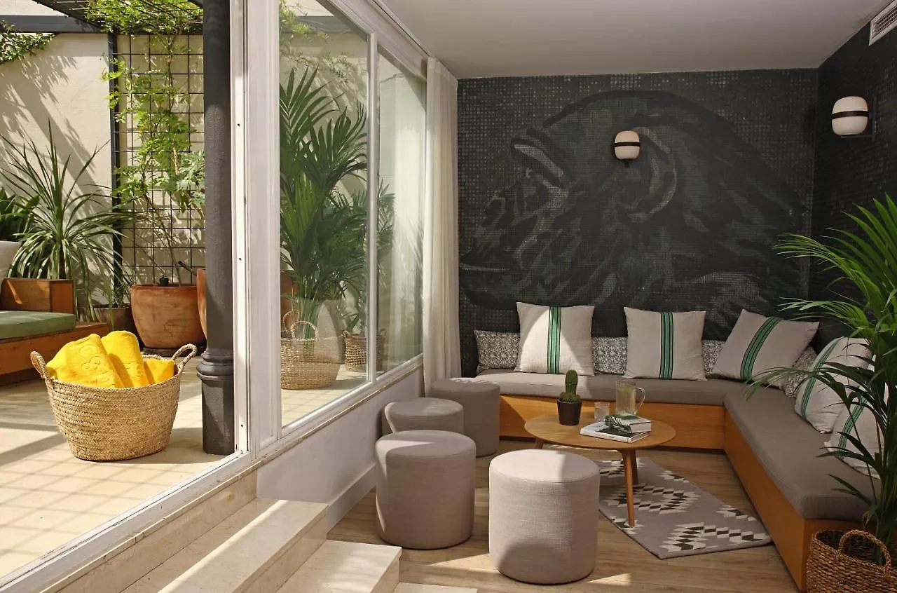 Chic & Basic Lemon Boutique Hotel Barcelona