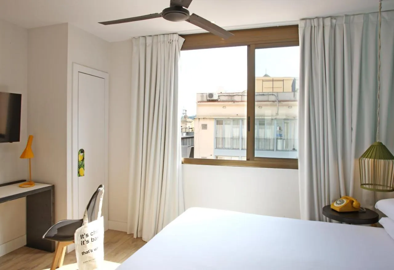 Chic & Basic Lemon Boutique Hotel Barcelona 2*,  Spain