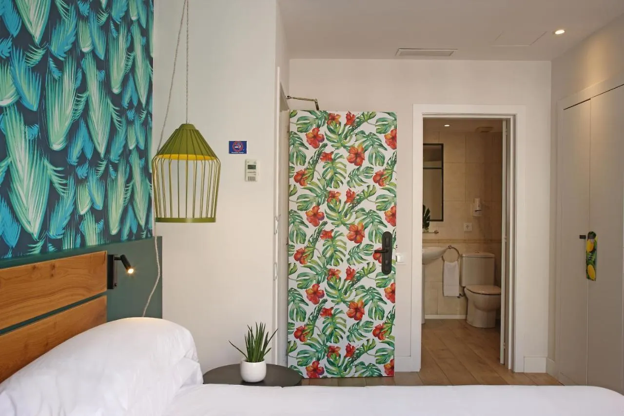 **  Chic & Basic Lemon Boutique Hotel 바르셀로나 스페인
